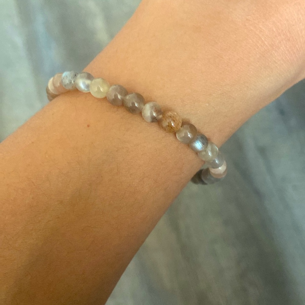 Natural moonstone - Picture 2 of 2